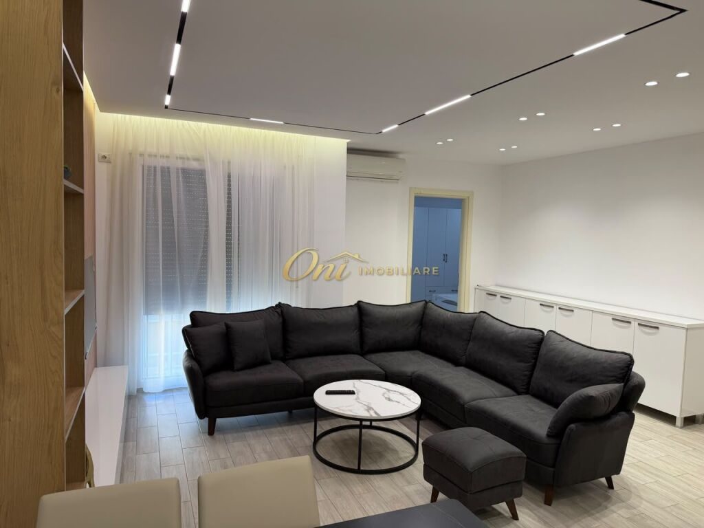 Apartament 1+1 me qera në Rruga Haxhi Hysen Dalliu, Tiranë, 70 m². Foto 1 nga 5