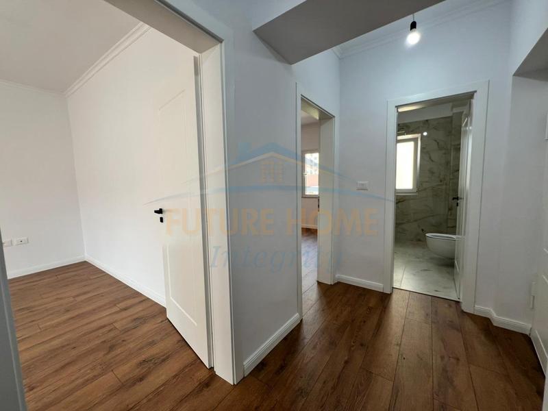 Apartament 1+1 në shitje në Shkolla e Kuqe, Tiranë, 60 m². Foto 9 nga 11