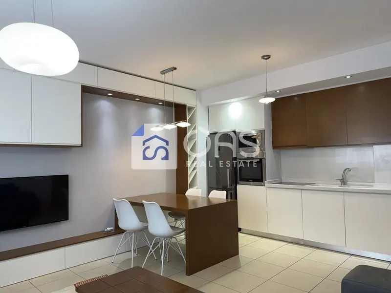 Appartamento 1+1 in affitto a 5 Maj, Tirana, 70 m²