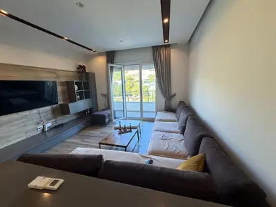 Appartamento 3+1 in affitto a Rruga Bilal Sina, Tirana, 130 m². Foto 1 di 8