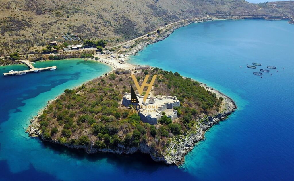 Tokë në shitje në The Castle of Porto Palermo, Vlorë, 76 000 m²