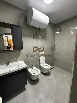 Casa indipendente 2+1 in affitto a Sheshi Skënderbej, Tirana, 120 m². Foto 7 di 9