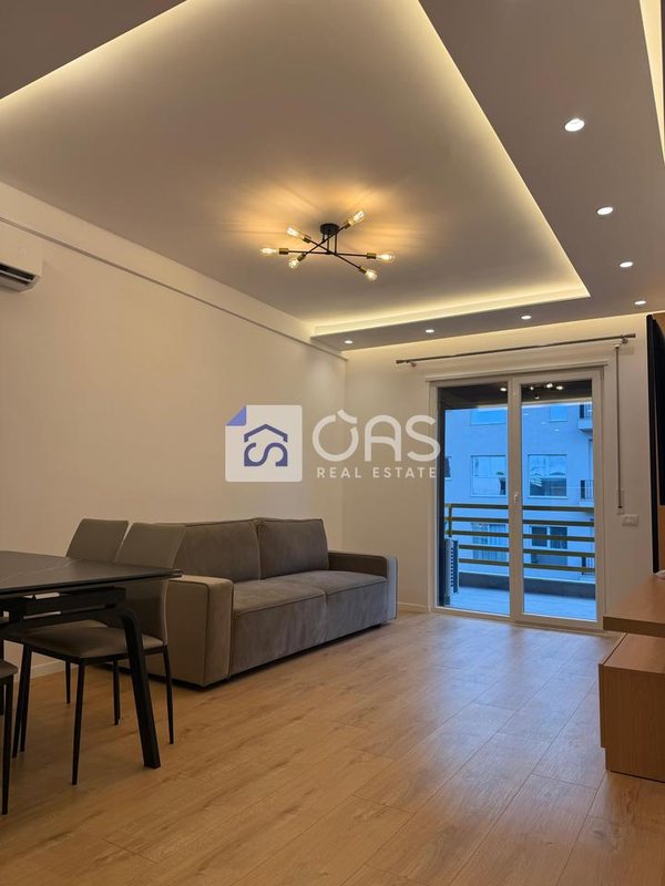 Apartament 1+1 me qera në Zogu i Zi, Tiranë, 78 m²