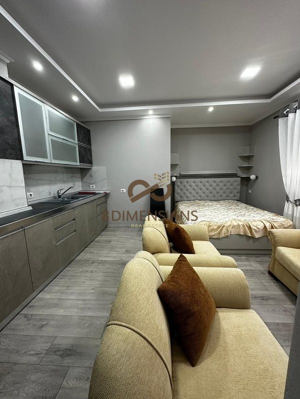 Monolocale in affitto a Casa Italia, Tirana, 42 m²
