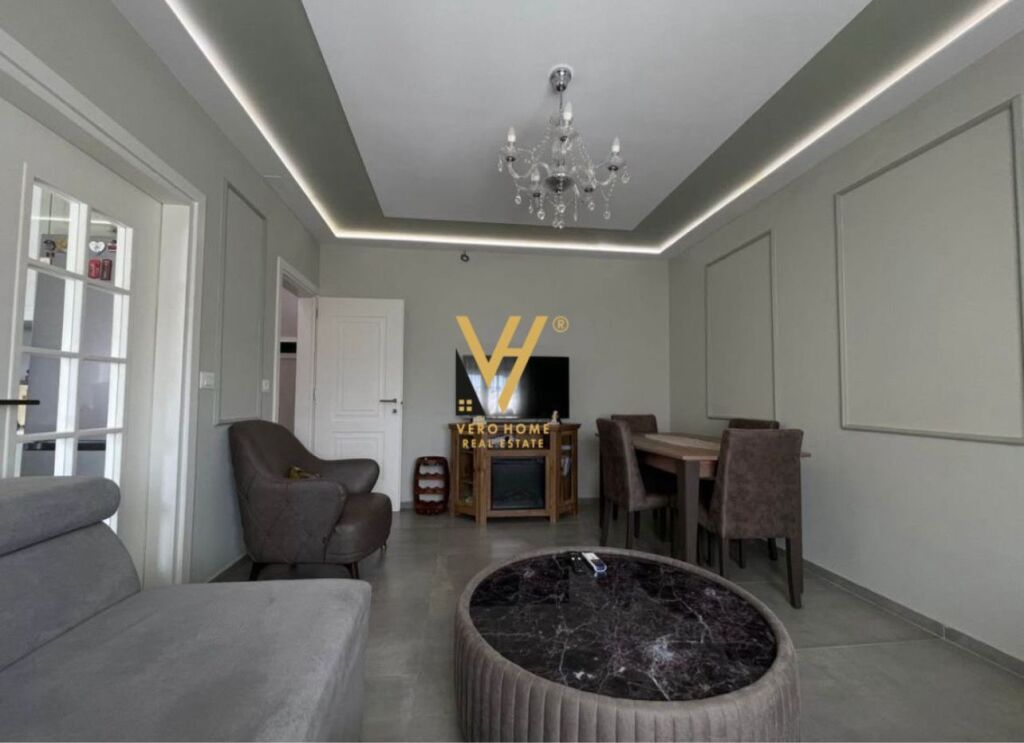 Appartamento 1+1 in affitto a Porcelan, Tirana, 65 m². Foto 2 di 3