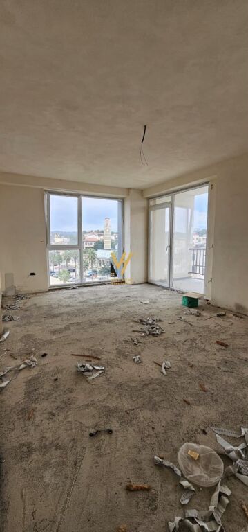Apartament 3+1 në shitje në Bashkia, Kavajë, 154 m²