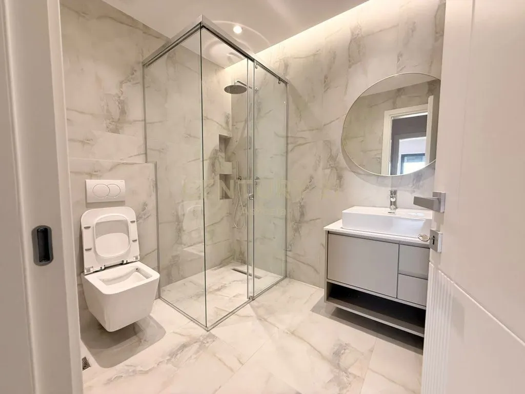 Appartamento 2+1 in affitto a Rruga Qemal Stafa, Tirana, 119 m². Foto 1 di 6