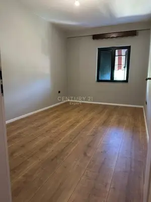 Ufficio in affitto a Rruga e Elbasanit, Tirana, 160 m². Foto 3 di 10