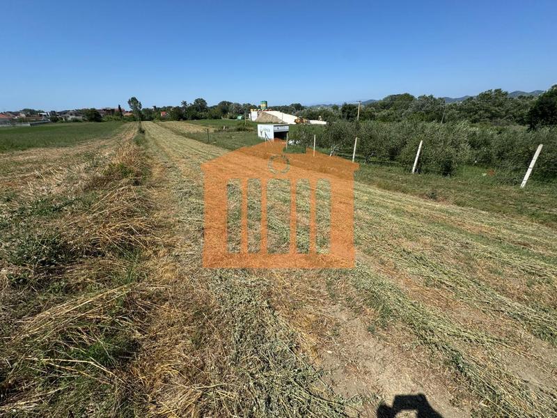 Tokë në shitje në Pjeze, Durrës, 1 800 m². Foto 2 nga 4