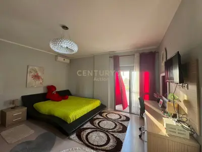 Apartament 3+1 në shitje në Astir, Tiranë, 155 m². Foto 6 nga 9
