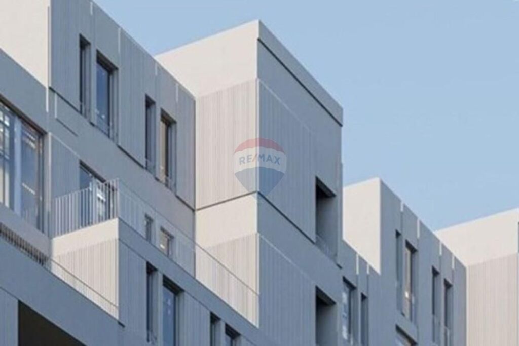 Apartment for sale in Shkozë, Tirana, 62 m². Photo 2 of 3
