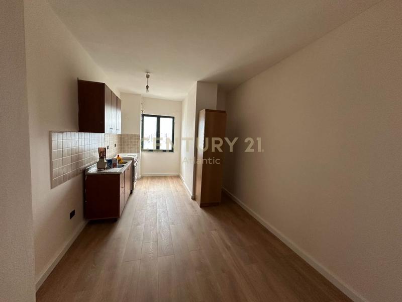 Apartament 2+1 në shitje në Tregu fruta perimeve, Durrës, 90 m². Foto 4 nga 10