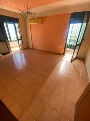 Appartamento 2+1 in affitto a Rruga Naim Frashëri, Tirana, 105 m². Foto 2 di 5