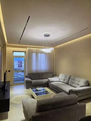 Apartament 1+1 me qera në Yzberisht, Tiranë, 70 m². Foto 8 nga 8