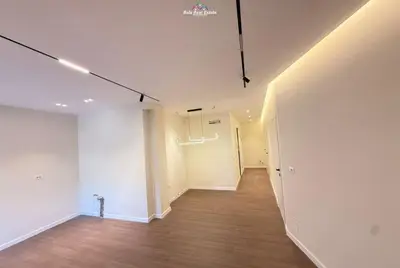 Apartament 2+1 në shitje në Materniteti i Ri, Tiranë, 84 m². Foto 2 nga 5