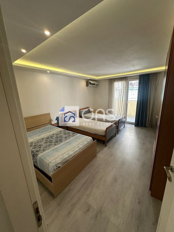 Appartamento 2+1 in affitto a Rruga Karl Gega, Tirana, 120 m²