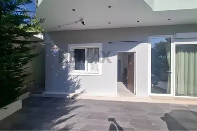 House 1+1 for rent in Centrale, Vlorë, 80 m². Photo 11 of 11