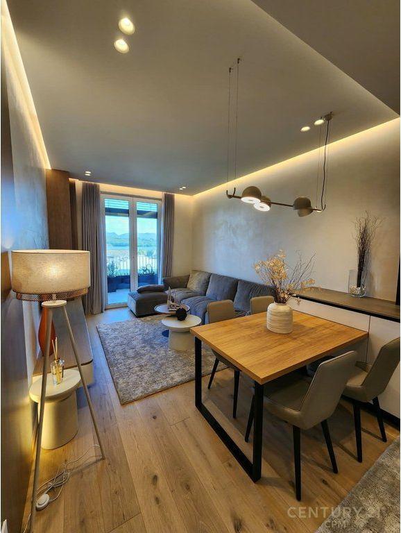 Appartamento 1+1 in affitto a Altana Luxury Residence, Tirana, 70 m²