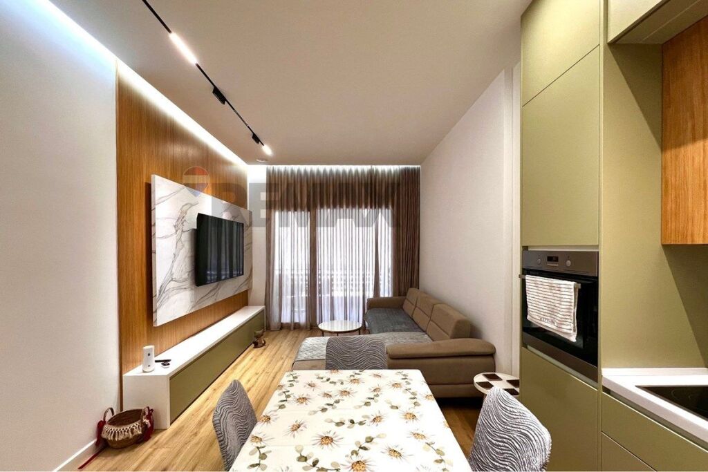 Appartamento in affitto a Kopshti Botanik i Tiranës, Tirana, 96 m². Foto 2 di 3