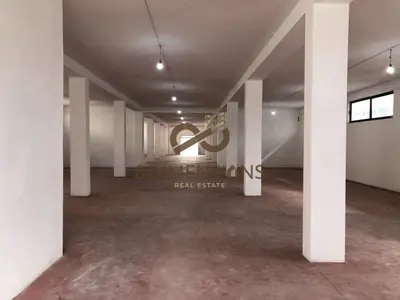Warehouse for rent in City Park, Vorë, 680 m². Photo 2 of 2