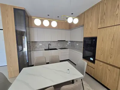 Appartamento 2+1 in affitto a Rruga Panorama e Liqenit, Tirana, 130 m². Foto 5 di 12