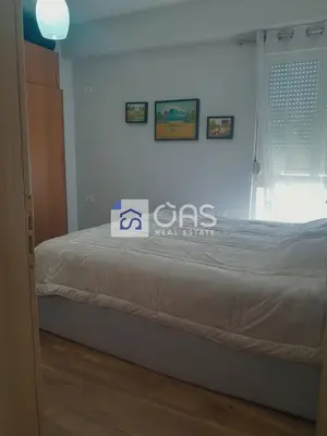 Apartament 2+1 me qera në Kompleksi Delijorgji, Tiranë, 85 m². Foto 2 nga 4