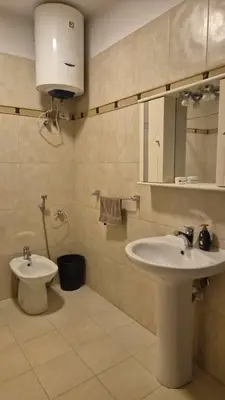 Office for rent in rruga Themistokli Germenji, Tirana, 140 m². Photo 4 of 6