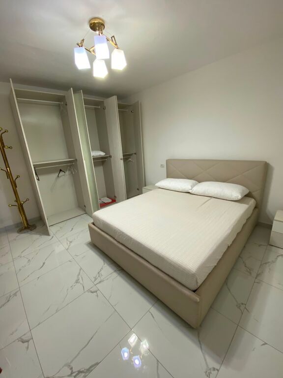 Appartamento 3+1 in affitto a Rruga Bardhyl, Tirana, 105 m². Foto 2 di 3