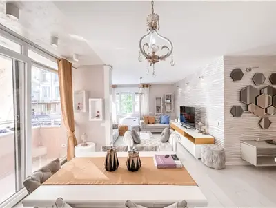 Apartament 2+1 në shitje në Pizzeria Pavarotti, Tiranë, 105 m². Foto 1 nga 12