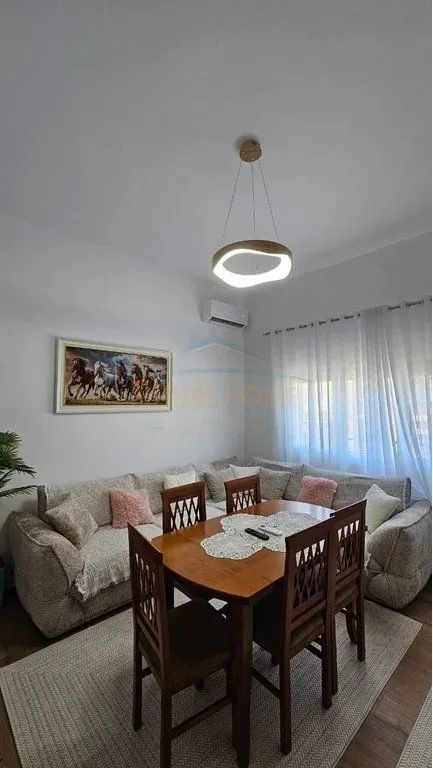 Apartament 2+1 me qera në Bulevardi Dyrrah, Durrës, 64 m². Foto 1 nga 12