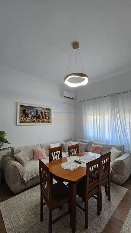 Appartamento 2+1 in affitto a Bulevardi Dyrrah, Durazzo, 64 m²