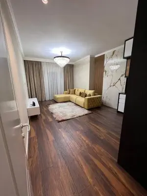 Apartament 1+1 me qera në Rruga Pavaresia, Durrës, 73 m². Foto 1 nga 6