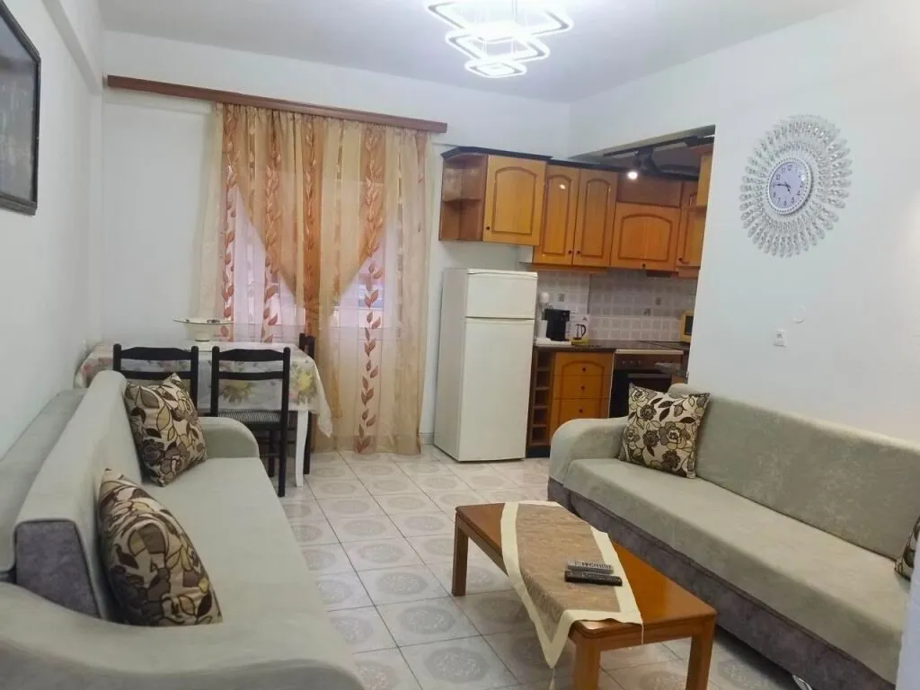 Apartament 1+1 në shitje në Porti i Sarandës, Sarandë, 81 m². Foto 1 nga 5
