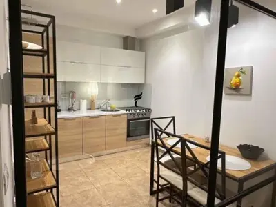 Appartamento 1+1 in affitto ad Ambasador 3, Tirana, 100 m². Foto 3 di 5
