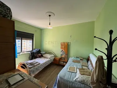 Apartment 1+1 for sale in Stacioni i Trenit, Durrës, 62 m². Photo 5 of 8
