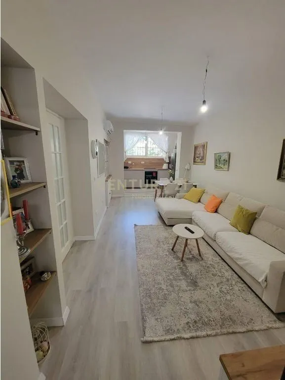 Appartamento 1+1 in vendita a Pazari i Ri, Tirana, 59 m². Foto 1 di 7