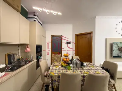 Appartamento 1+1 in vendita a Yzberisht, Tirana, 56 m². Foto 7 di 9