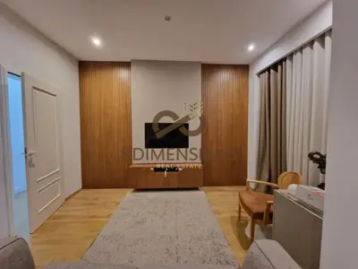 Apartament 3+1 në shitje në Sheshi Skënderbej, Tiranë, 125 m². Foto 5 nga 8