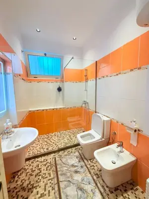 House 2+1 for rent in Bulevardi, Durrës, 100 m². Photo 8 of 9