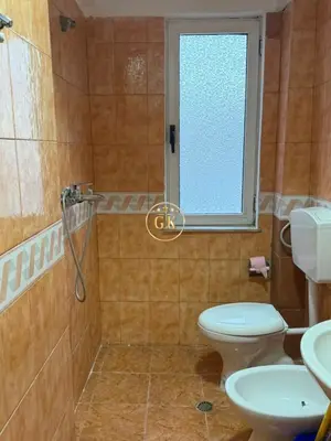 Apartament 1+1 me qera në Qendra Tregtare Blue Star, Durrës, 60 m². Foto 8 nga 8