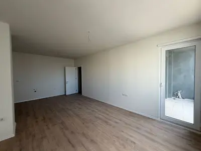 Apartament 2+1 në shitje në Univers City, Durrës, 90 m². Foto 2 nga 5