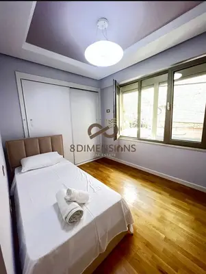 Apartament 2+1 me qera në Sheshi Skënderbej, Tiranë, 96 m². Foto 11 nga 12