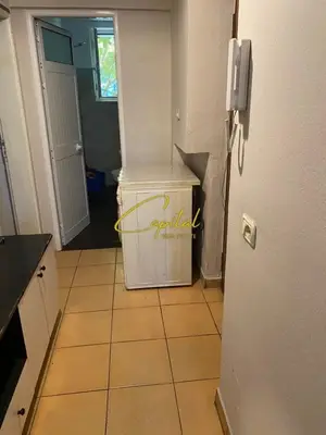 Apartament 2+1 me qera në Vasil Shanto, Tiranë, 70 m². Foto 3 nga 4