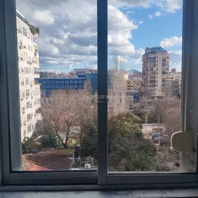 Apartament 2+1 në shitje në Pazari i Ri, Tiranë, 67 m². Foto 2 nga 3