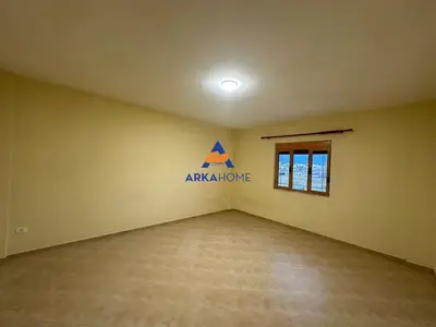 Villa for rent in Farkë, Tirana, 500 m². Photo 9 of 12