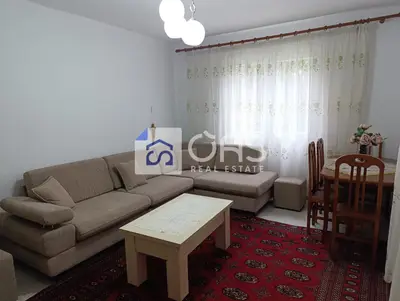 Apartament 2+1 me qera në Kombinat, Tiranë, 75 m². Foto 11 nga 11