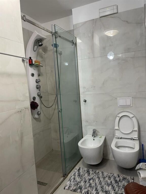 Apartament 2+1 në shitje në Misto Mame, Tiranë, 106 m². Foto 2 nga 3