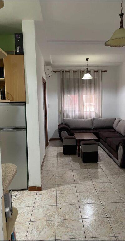 Apartment 1+1 for rent in Rruga Him Kolli, Tirana, 50 m²