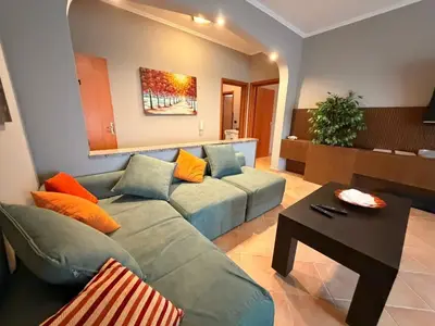 Apartment for sale in Plazh, Durrës, 225 m². Photo 8 of 12