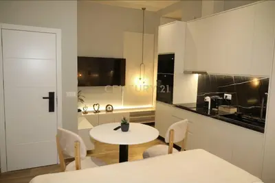 Studio for sale in Rruga Muhamet Gjollesha, Tirana, 88 m². Photo 8 of 9
